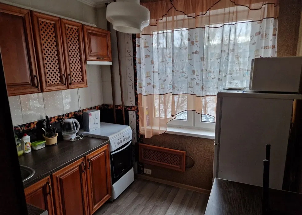 Аренда 1-комнатной квартиры 33 м², Героев Труда ул.
