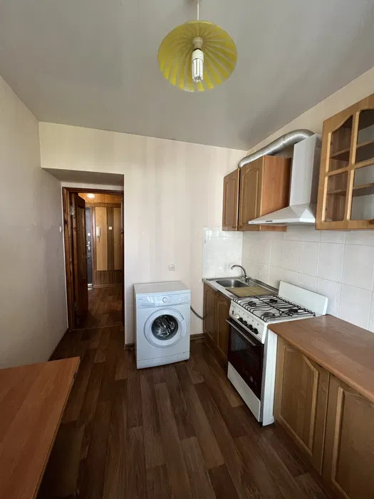 Аренда 1-комнатной квартиры 37 м², Гвардейцев Широнинцев ул.