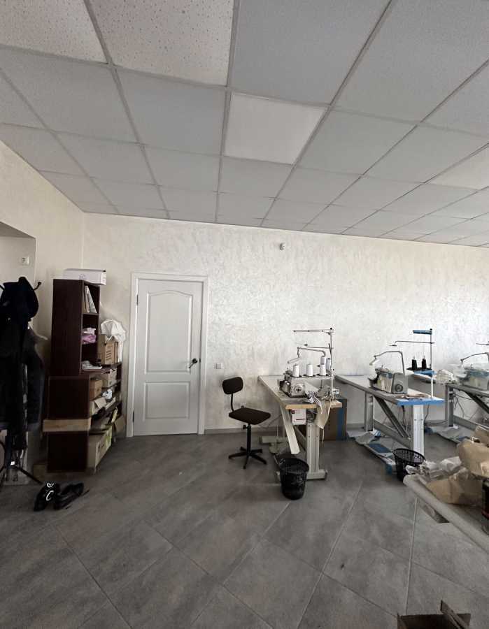 Продаж приміщення вільного призначення 144.8 м², Перемоги
