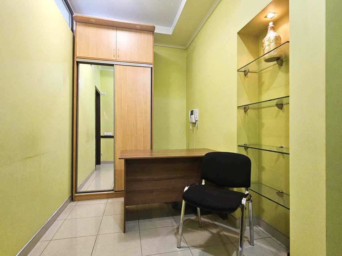 Аренда офиса 45 м², Богдана Хмельницкого ул., 68