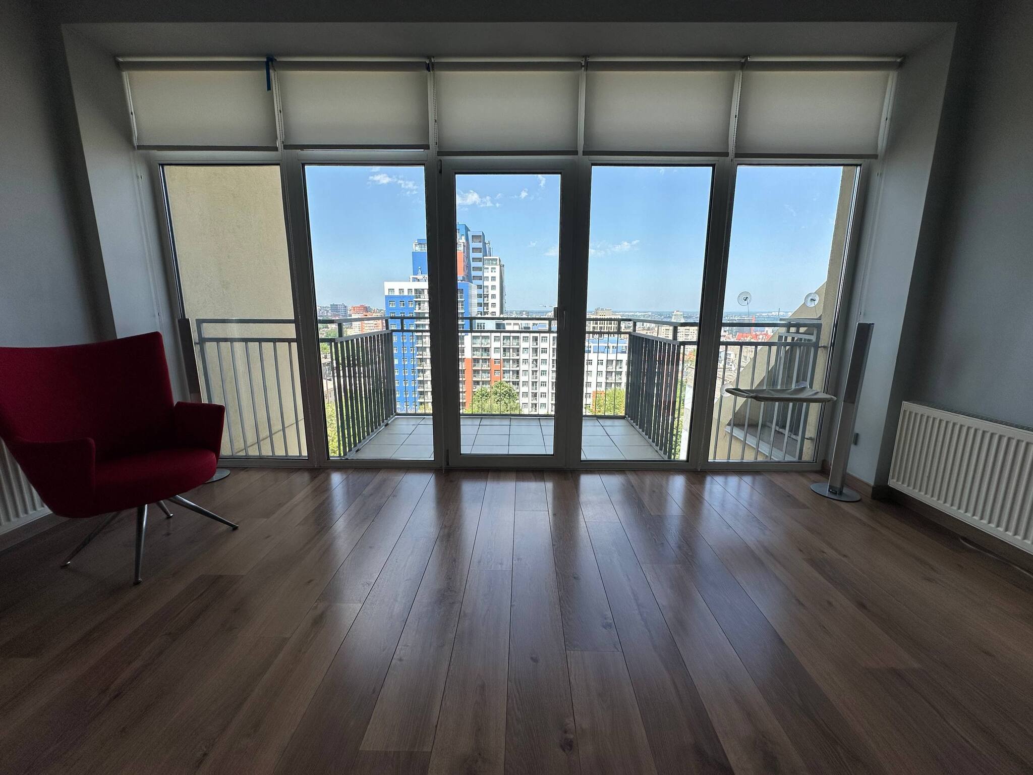 Аренда 3-комнатной квартиры 130 м², Василия Жуковского ул., 21А