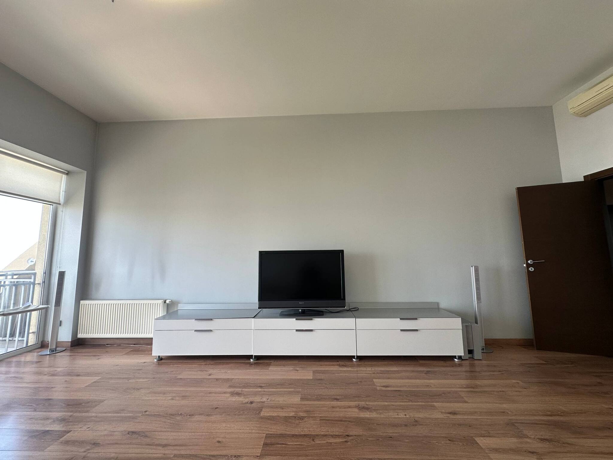 Аренда 3-комнатной квартиры 130 м², Василия Жуковского ул., 21А