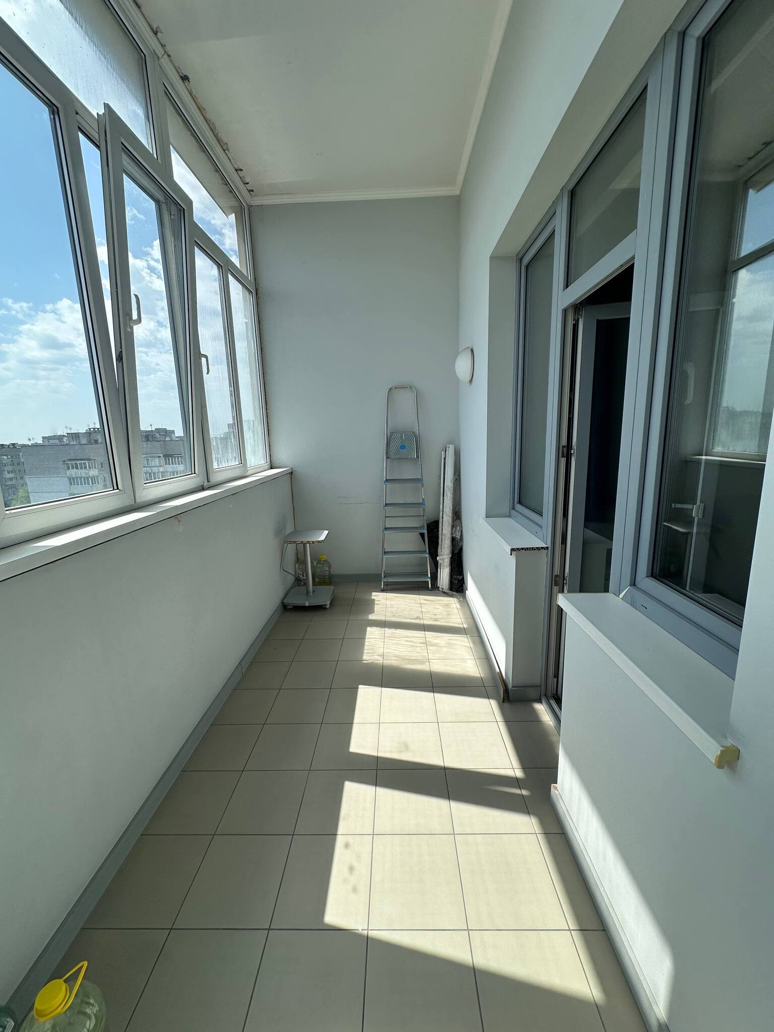 Аренда 3-комнатной квартиры 130 м², Василия Жуковского ул., 21А
