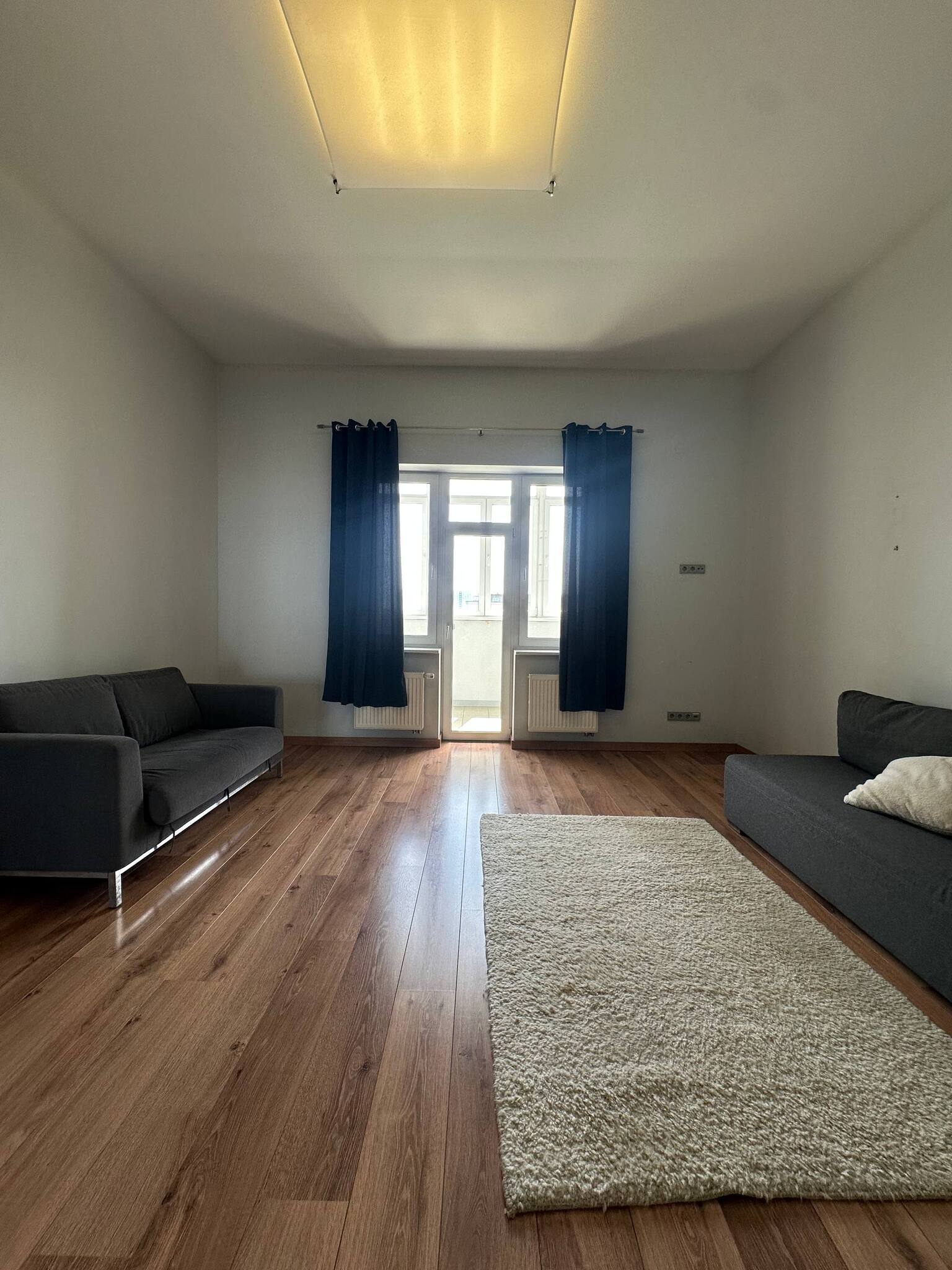 Аренда 3-комнатной квартиры 130 м², Василия Жуковского ул., 21А