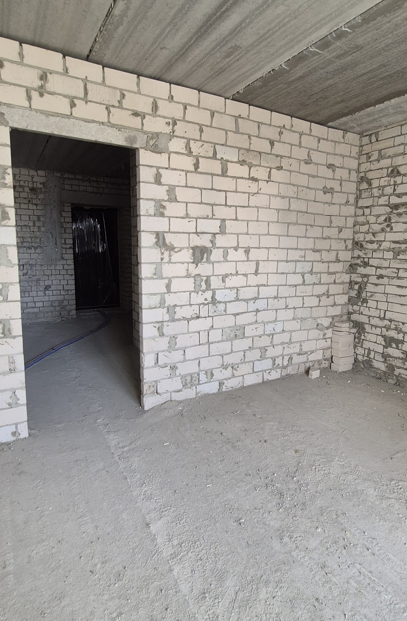 Продаж 2-кімнатної квартири 73 м², Героїв Харькова просп., 270В