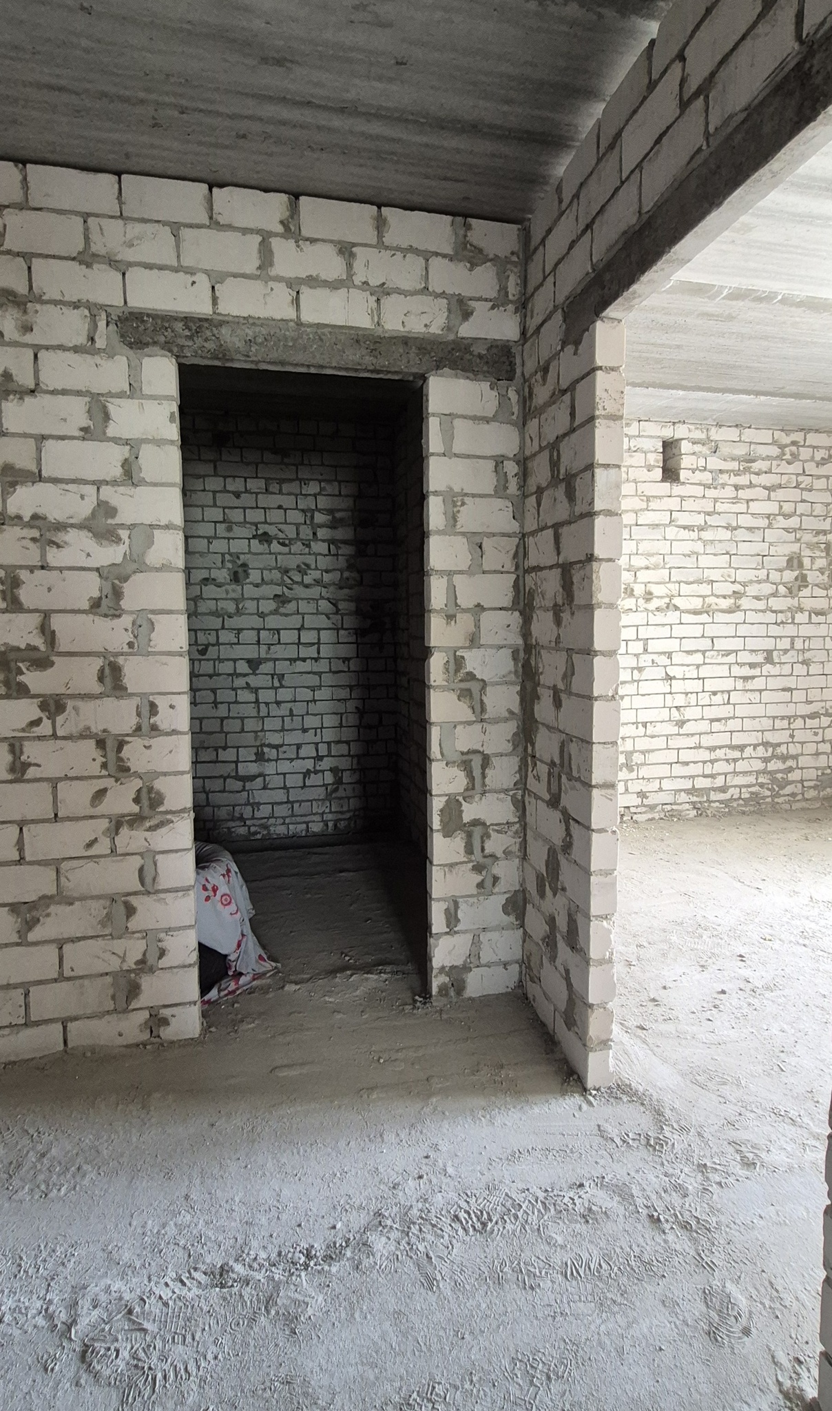 Продаж 2-кімнатної квартири 73 м², Героїв Харькова просп., 270В