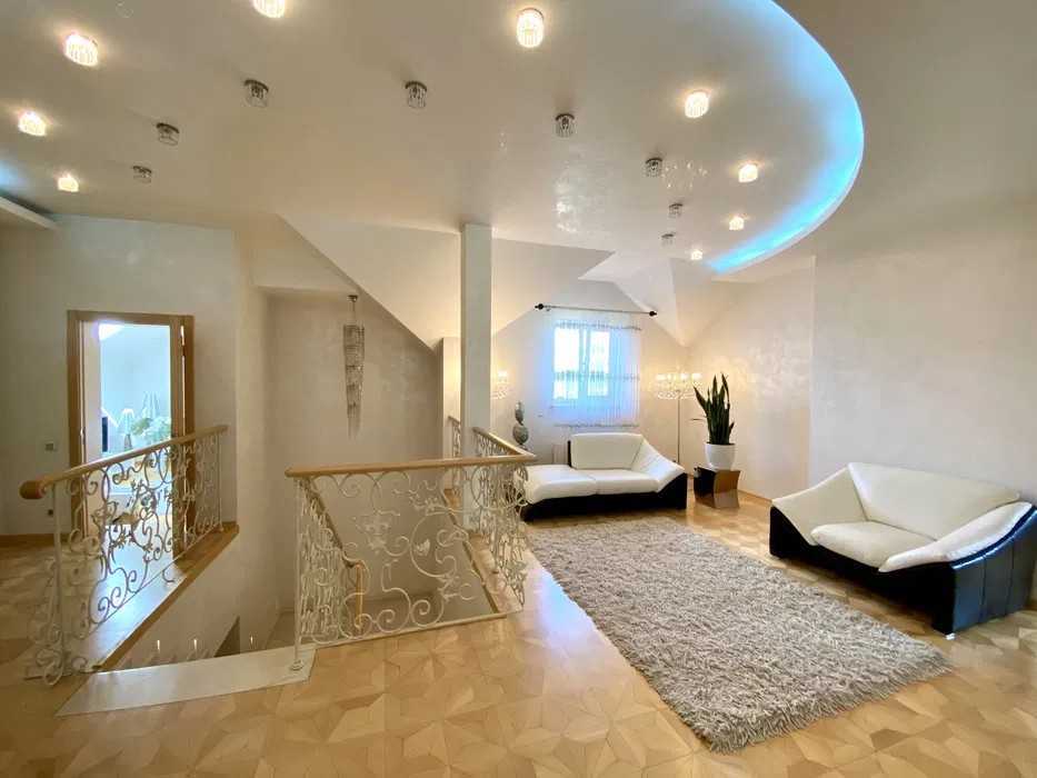 Продаж котеджу 500 м², Озерная, 5