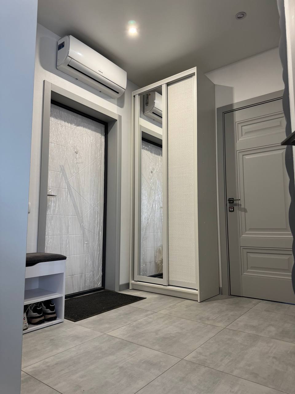 Продажа 2-комнатной квартиры 54 м², Льва Ландау просп., 52В
