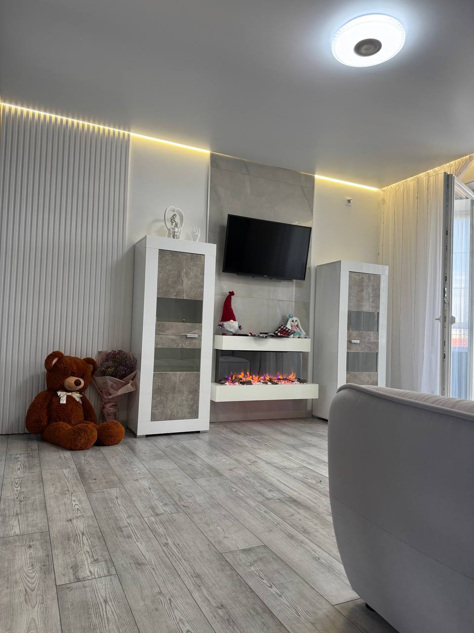 Продажа 2-комнатной квартиры 54 м², Льва Ландау просп., 52В