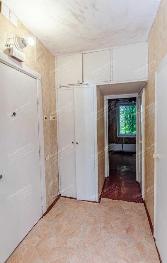 Продажа 1-комнатной квартиры 30 м², Решетилівська, 34