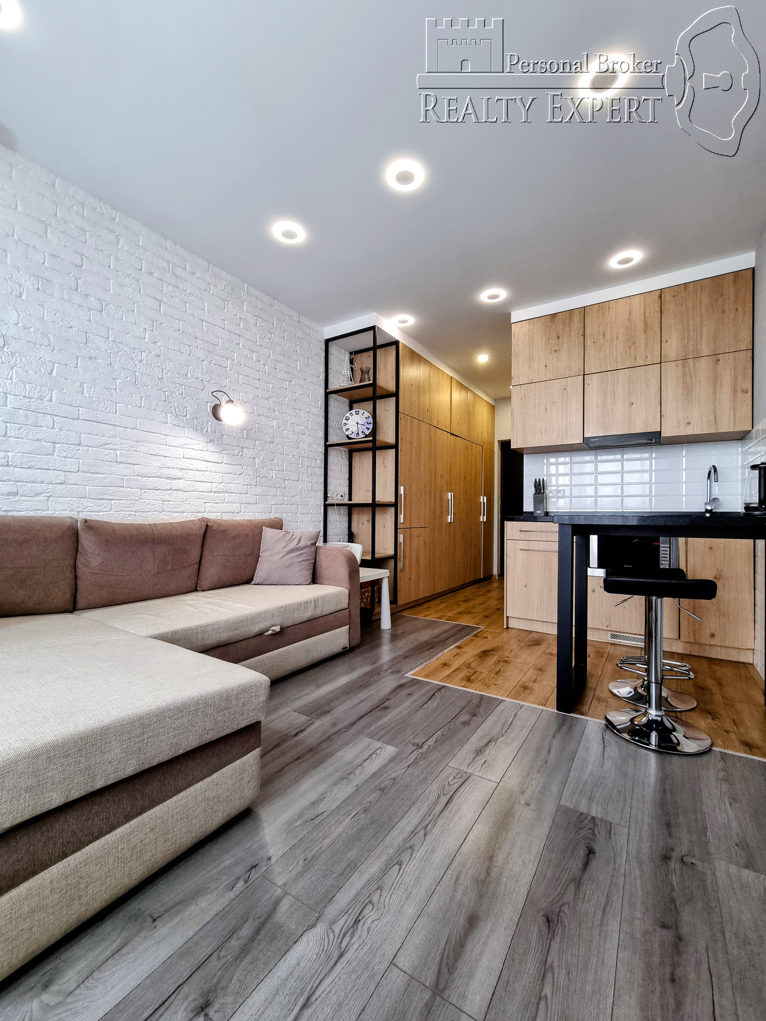 Продажа 1-комнатной квартиры 21 м², Соборности просп., 17 К2