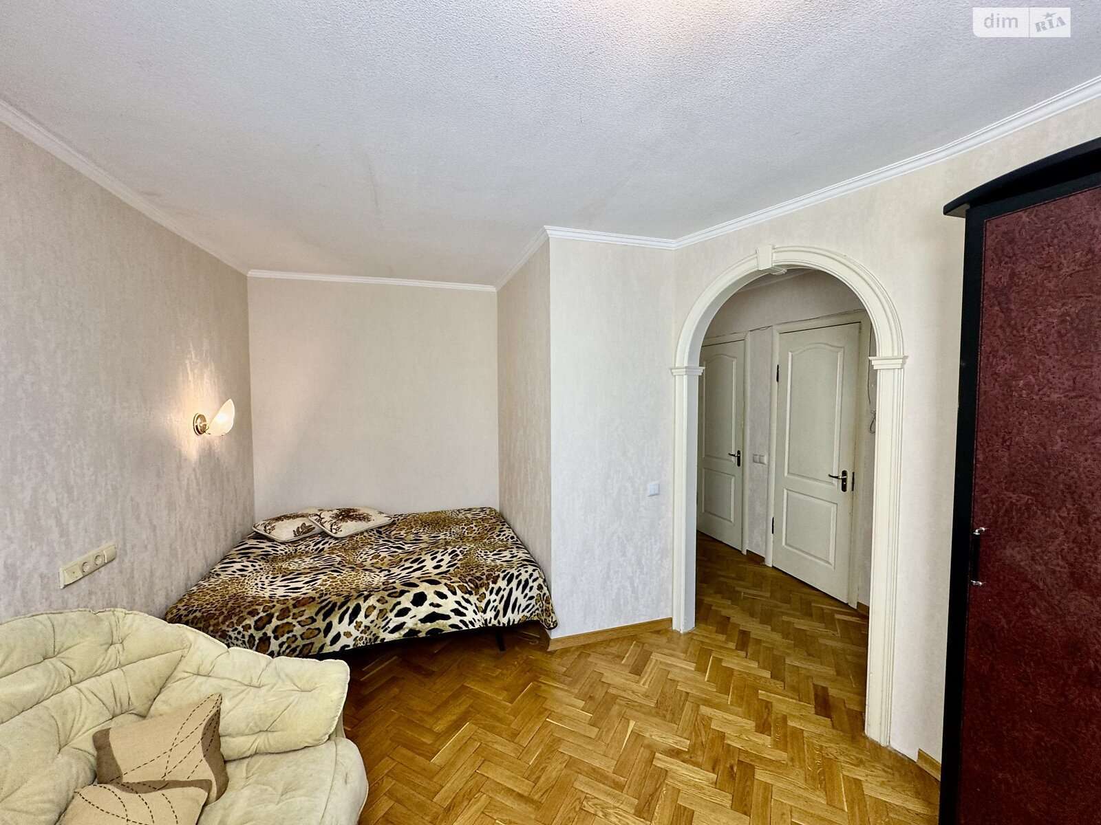Продажа 1-комнатной квартиры 41 м², Флоренции ул., 1/11