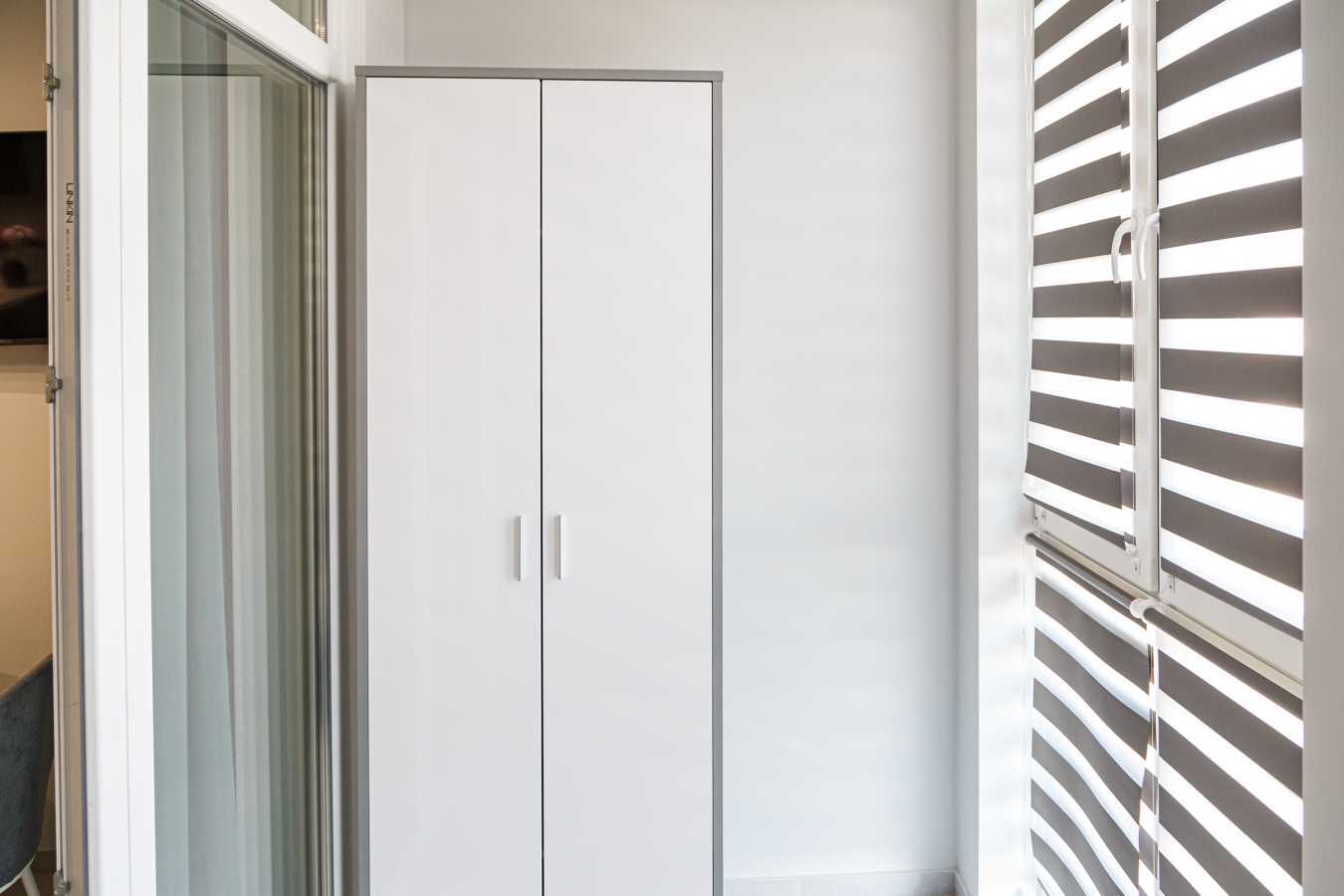 Оренда 1-кімнатної квартири 43.8 м², Салютна вул., 2