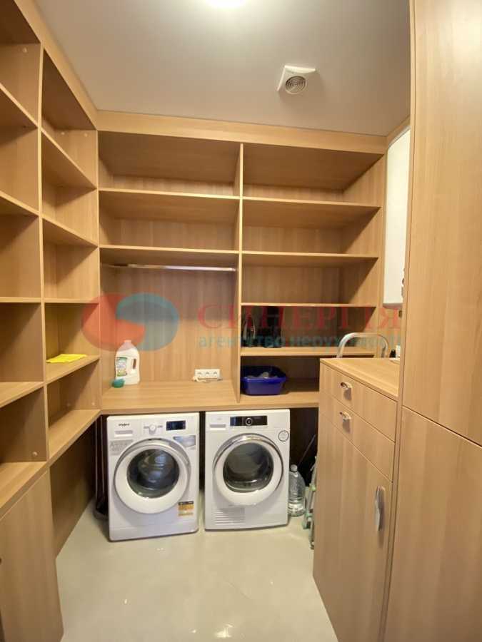 Оренда 3-кімнатної квартири 160 м², Кловський узвіз, 7А