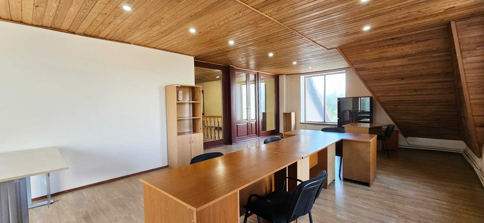 Аренда склада 484 м², Гостомельское