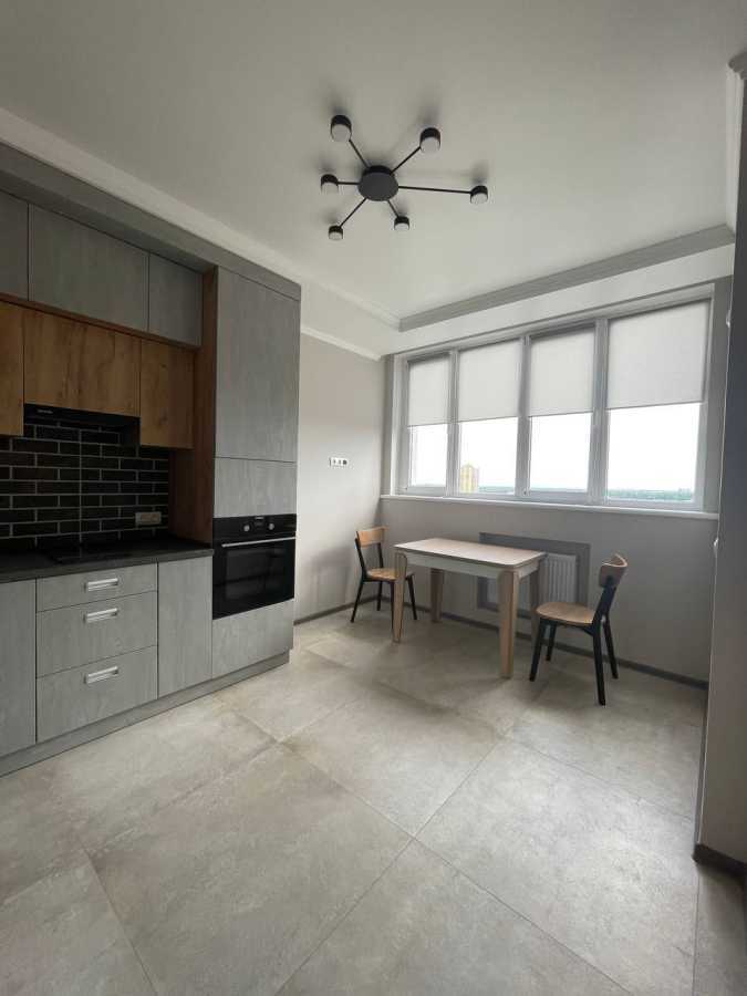 Продажа 1-комнатной квартиры 42 м², Михаила Донца ул., Ломоносова, 34Б