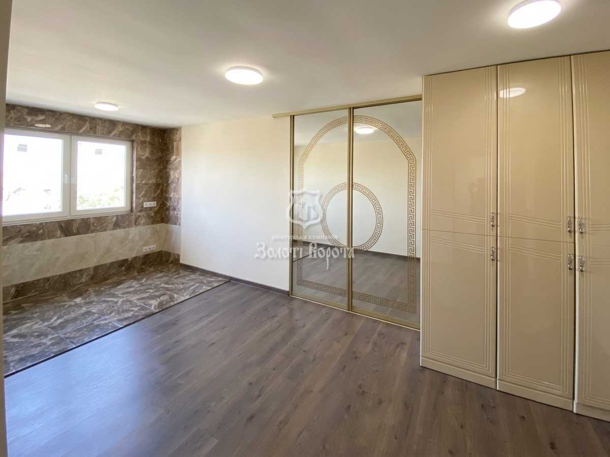Продаж будинку 320 м², 11-Дачна, 43-45
