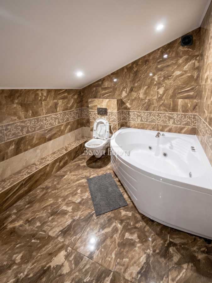 Продаж будинку 320 м², 11-Дачна, 43-45