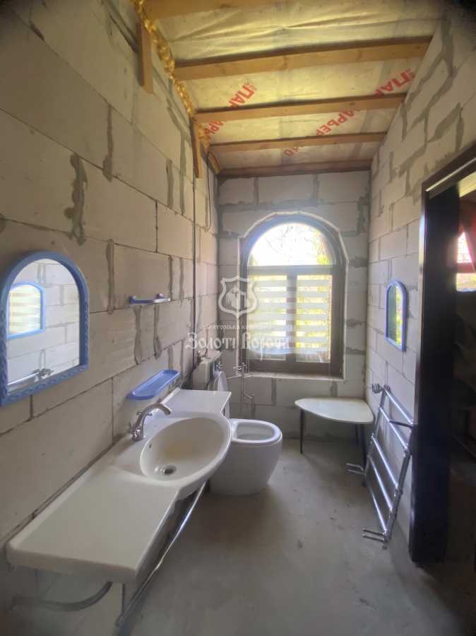Продаж будинку 320 м², 11-Дачна, 43-45