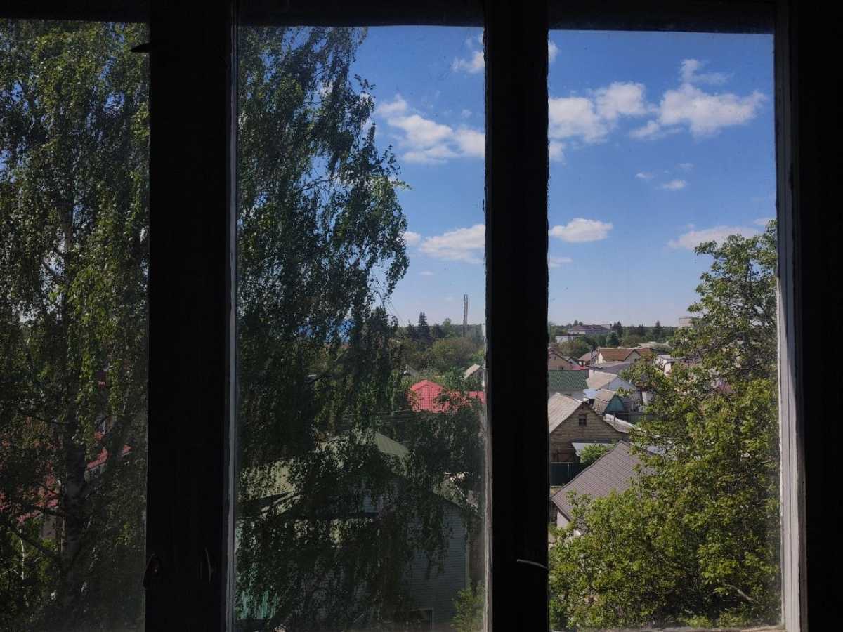 Продаж 3-кімнатної квартири 65 м², Дежнева, 5