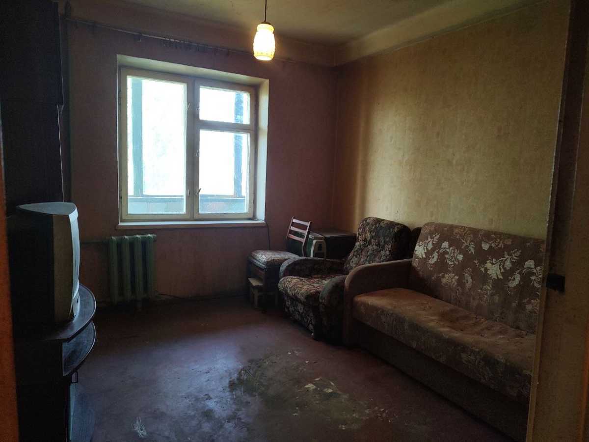 Продаж 3-кімнатної квартири 65 м², Дежнева, 5