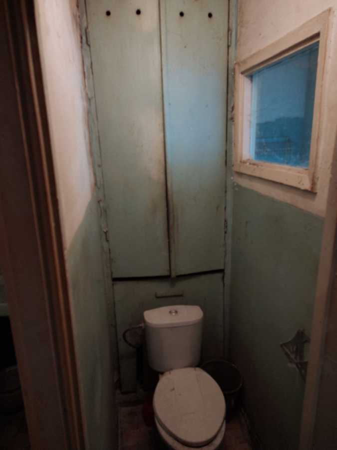 Продаж 3-кімнатної квартири 65 м², Дежнева, 5