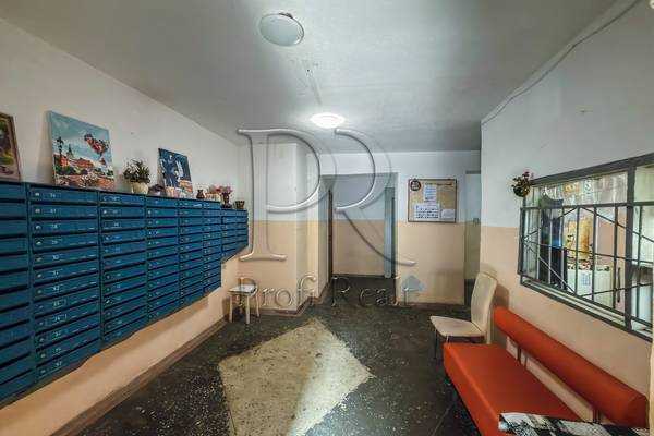 Продажа 3-комнатной квартиры 68 м², Щусева ул., 34/1