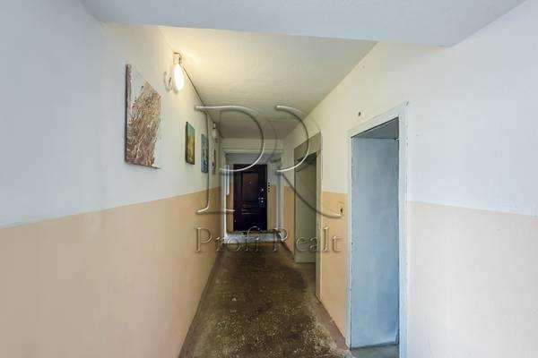 Продажа 3-комнатной квартиры 68 м², Щусева ул., 34/1