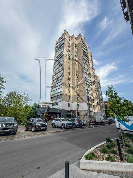 Продажа 3-комнатной квартиры 68 м², Щусева ул., 34/1