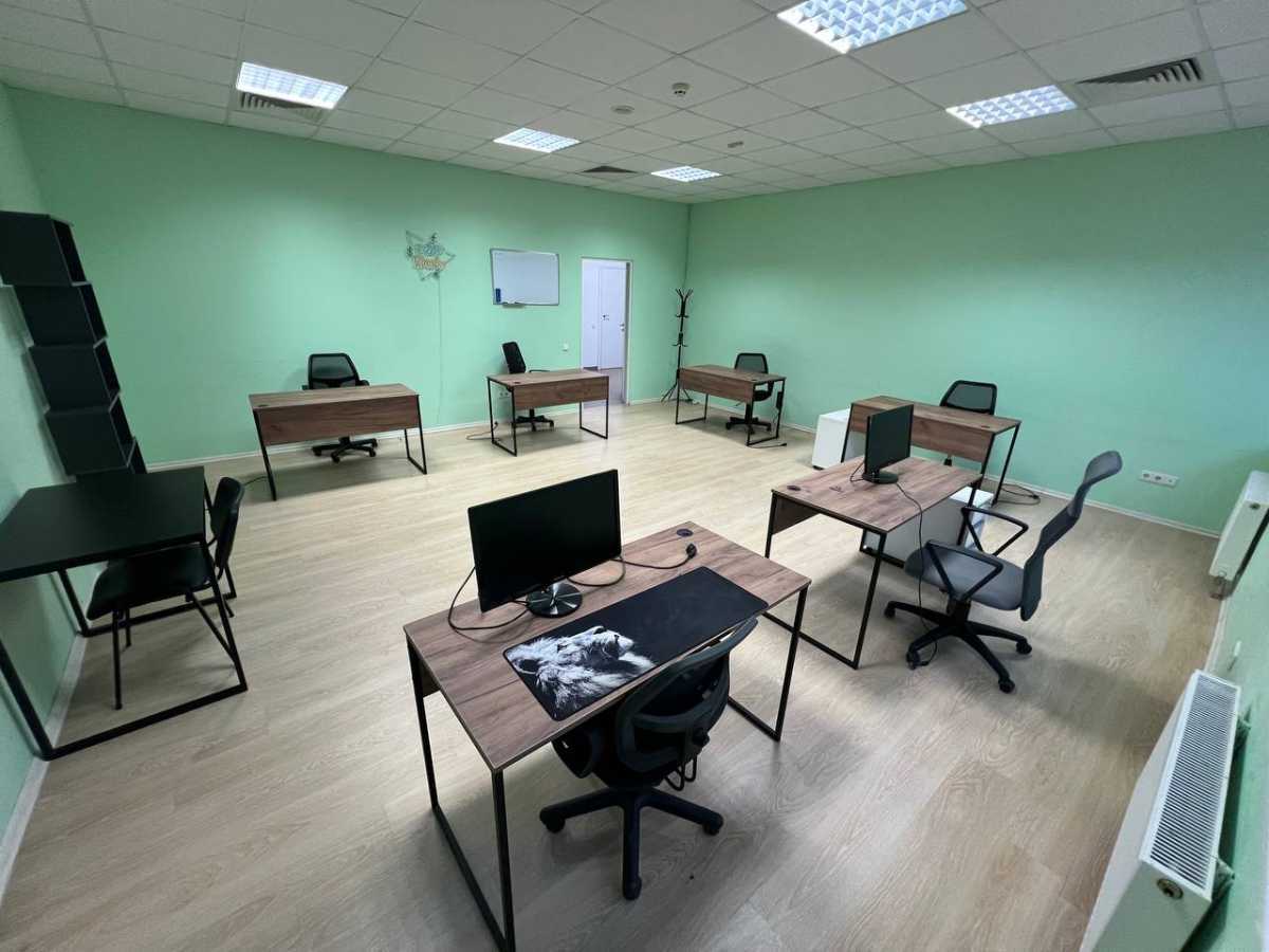 Аренда офиса 50 м², Евгения Коновальца ул., 36Д