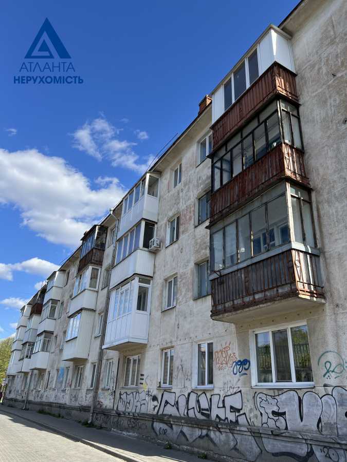 Продажа 2-комнатной квартиры 45.2 м², Победы просп.
