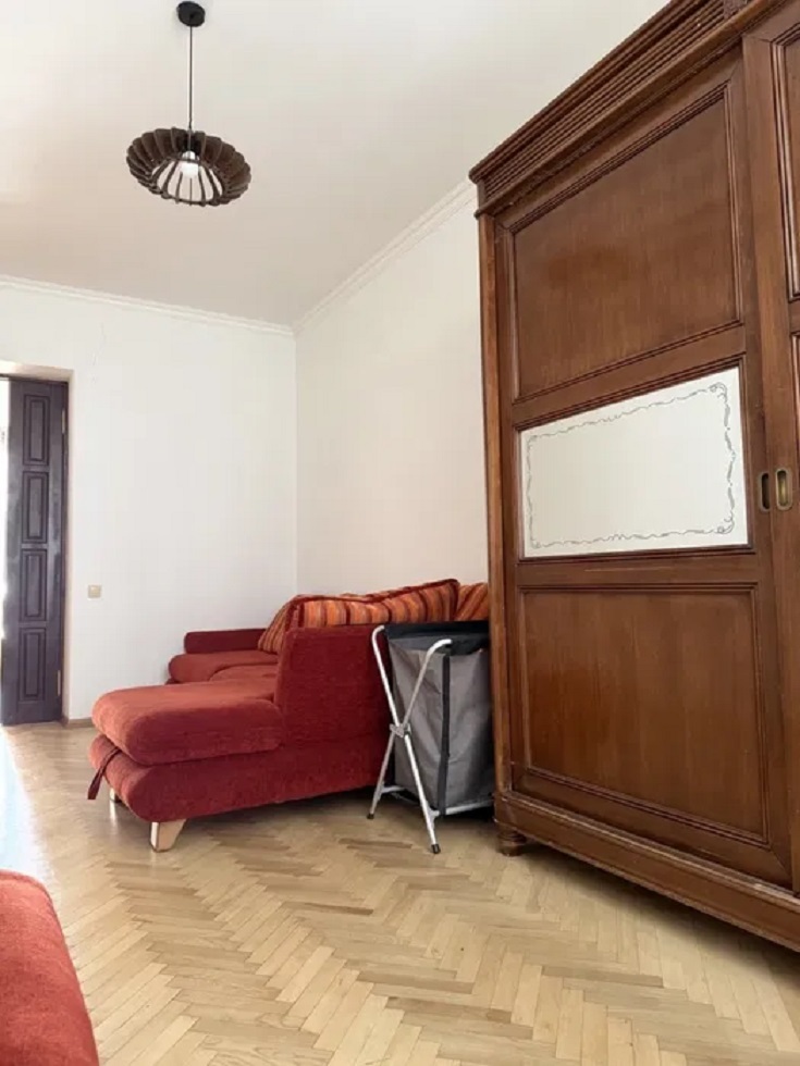 Оренда 3-кімнатної квартири 70 м², Кирилівська вул., 109В/1