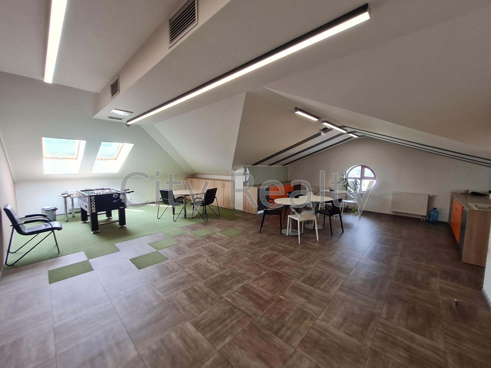 Оренда офісу 521.5 м², Петра Сагайдачного вул., 33