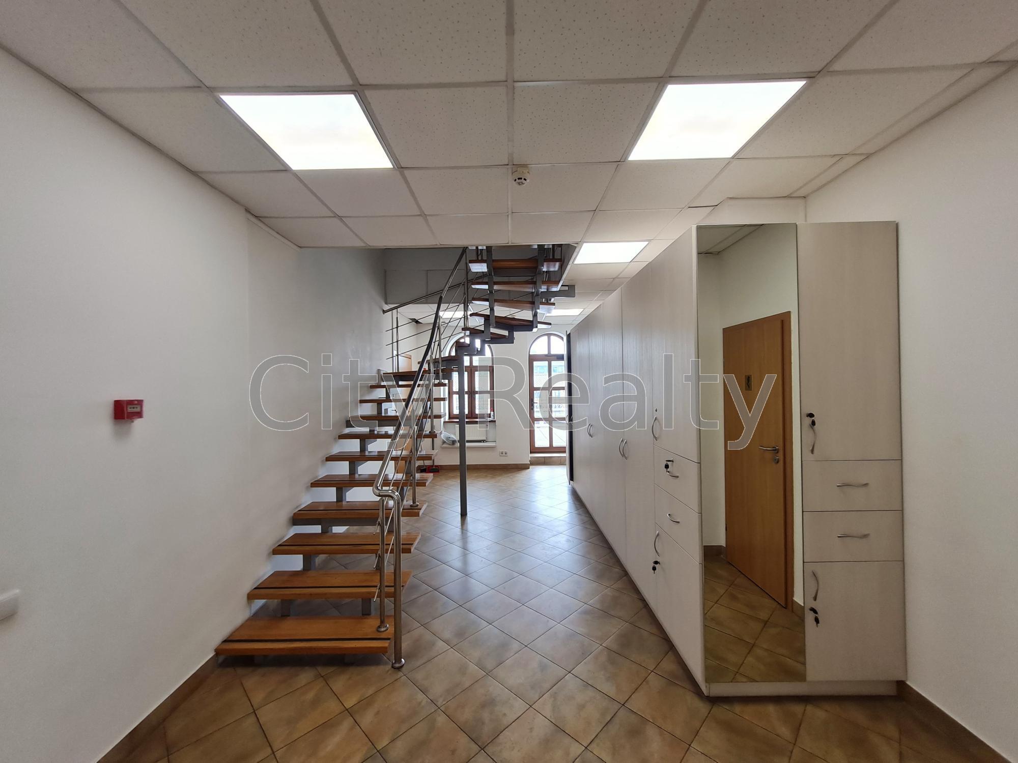 Оренда офісу 521.5 м², Петра Сагайдачного вул., 33