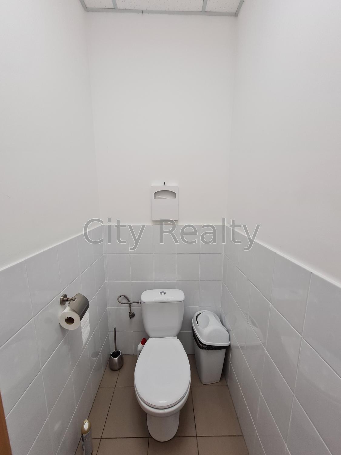 Оренда офісу 521.5 м², Петра Сагайдачного вул., 33