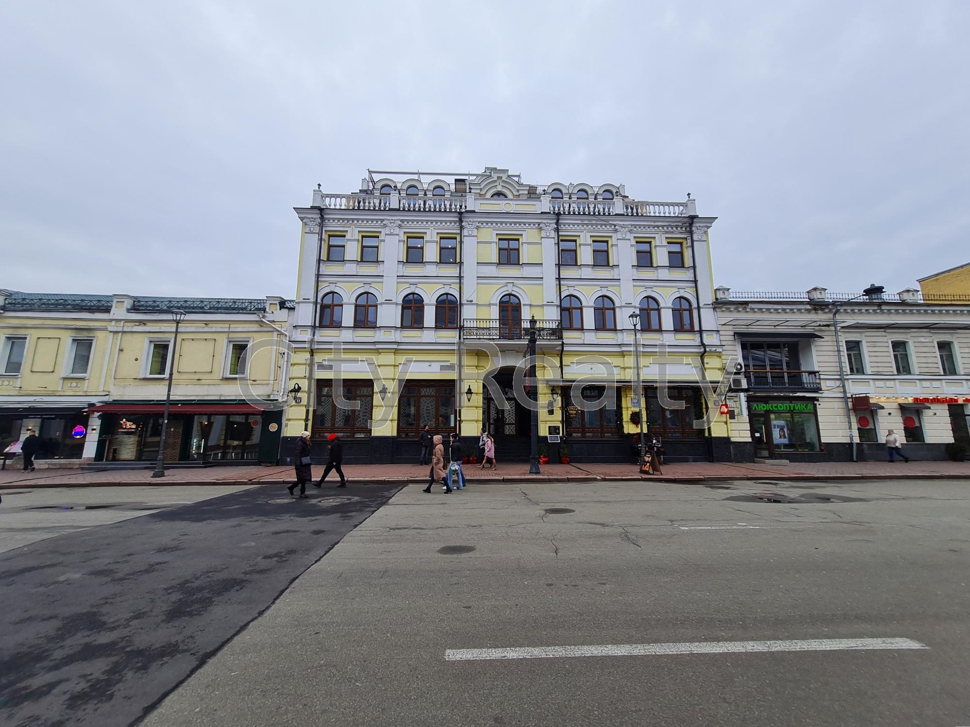 Оренда офісу 521.5 м², Петра Сагайдачного вул., 33