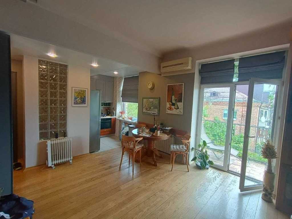 Продажа 2-комнатной квартиры 77 м², Профессора Подвысоцкого ул., 15/10