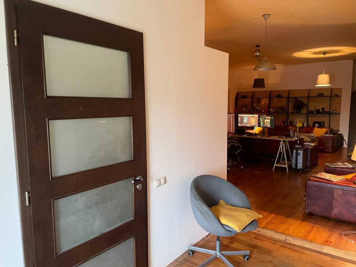 Продажа 2-комнатной квартиры 90 м², Ярославская ул., 10
