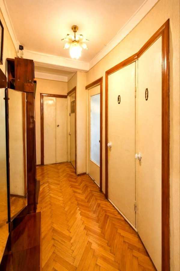 Продаж 2-кімнатної квартири 45.9 м², Маршала Малиновського вул., 11Б