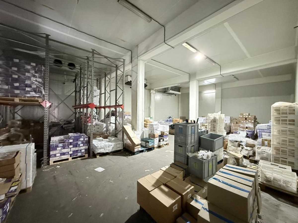 Аренда склада 500 м², Центральна