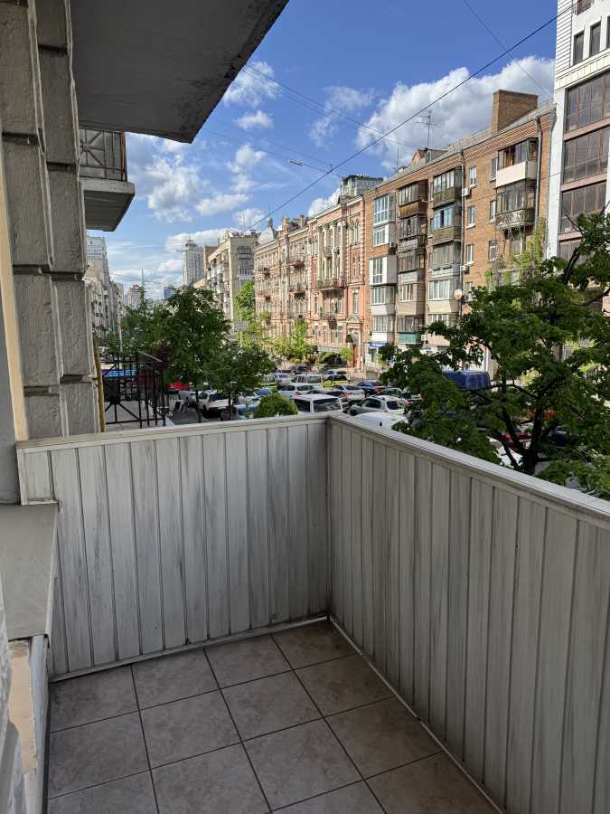 Аренда офиса 195 м², Саксаганского ул., 99