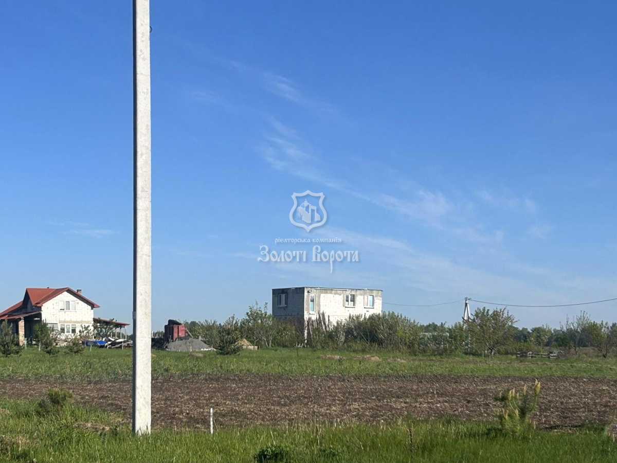 Продажа участка под индивидуальное жилое строительство 20 соток, Райдужна