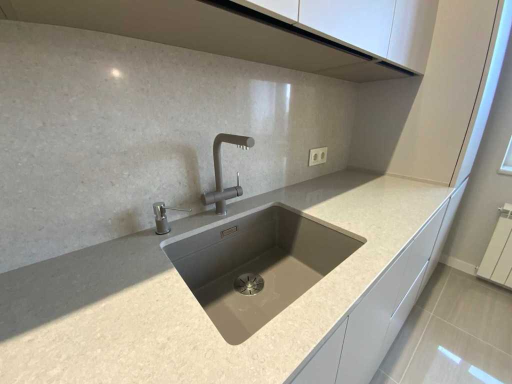Продаж 3-кімнатної квартири 106 м², Раїси Окіпної вул., 10Б