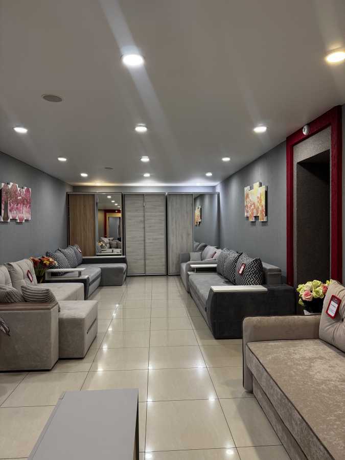 Продаж офісу 840 м², Поотавська
