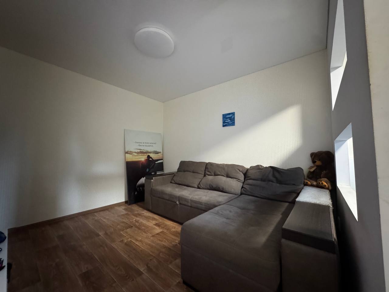 Продаж квартири з вільним плануванням 30.6 м², Покровская вул.