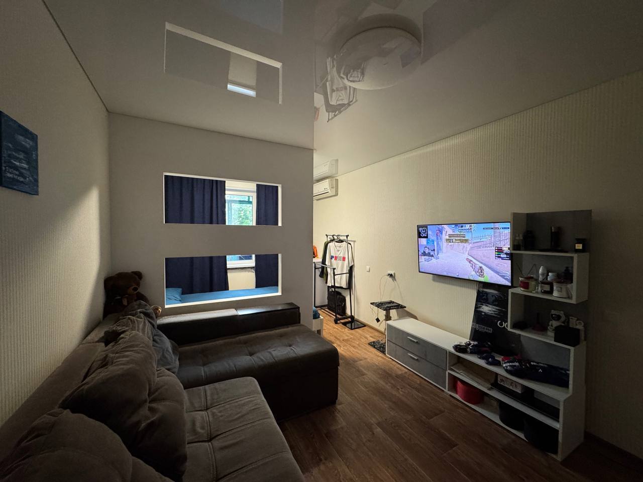 Продаж квартири з вільним плануванням 30.6 м², Покровская вул.