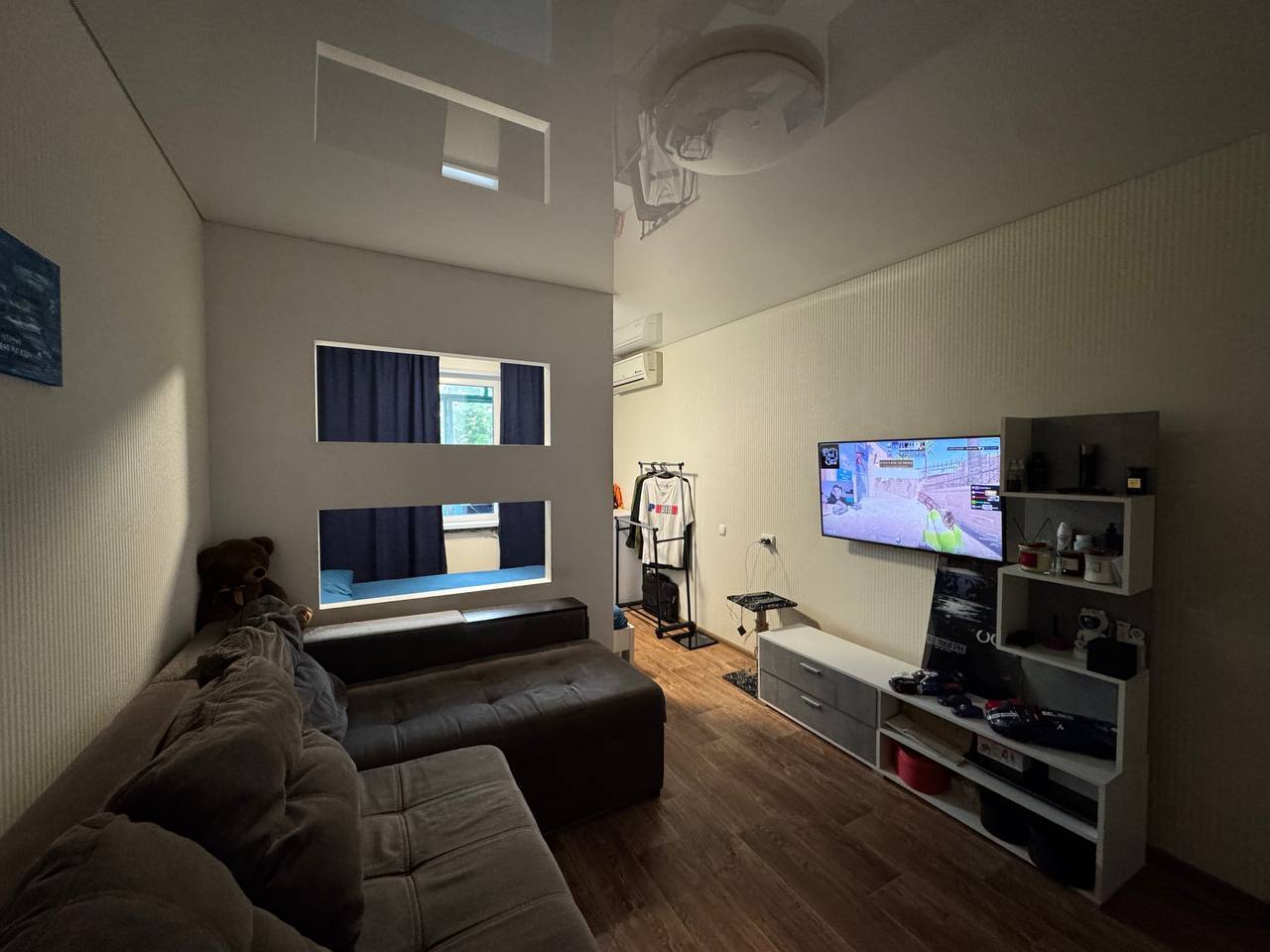 Продаж квартири з вільним плануванням 30.6 м², Покровская вул.
