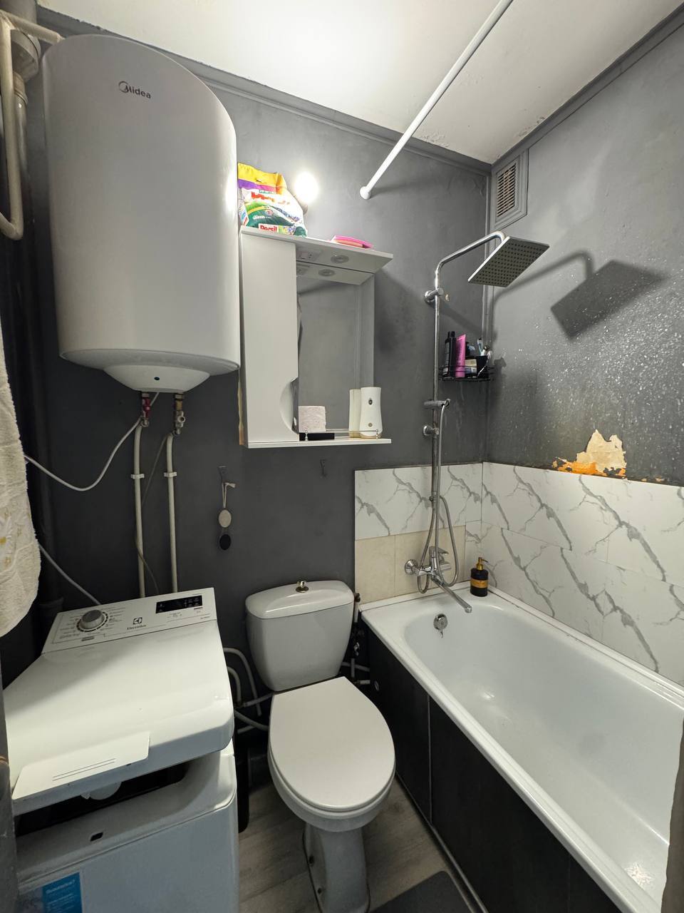 Продаж квартири з вільним плануванням 30.6 м², Покровская вул.