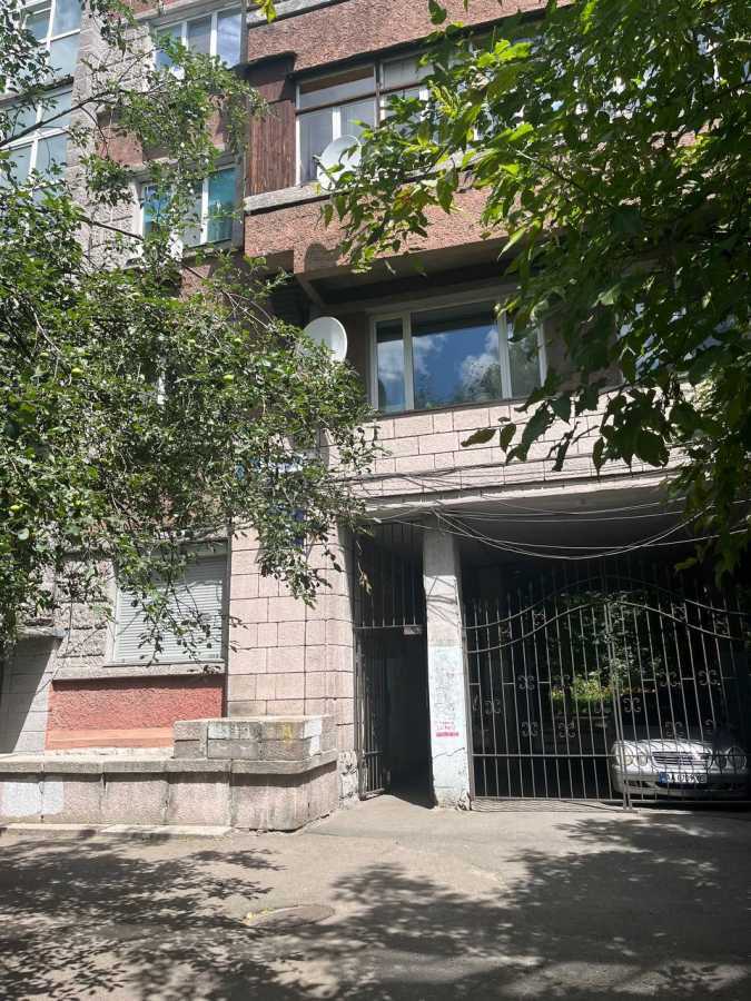 Продаж приміщення вільного призначення 68 м², Берестейський, 30