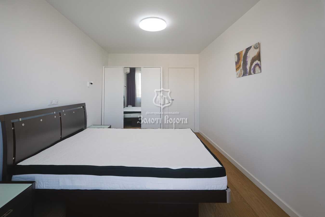 Продаж 3-кімнатної квартири 68.3 м², Оболонський просп., 13